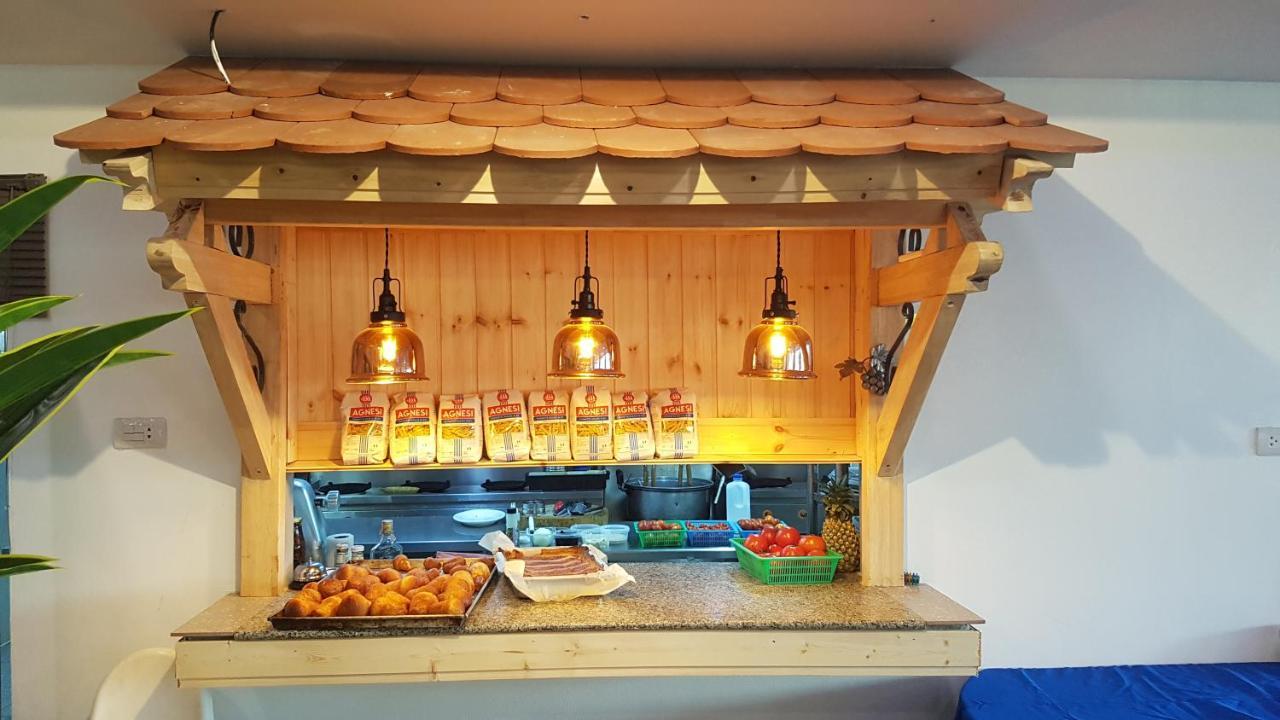 La Capannina Hotel Patong Ngoại thất bức ảnh